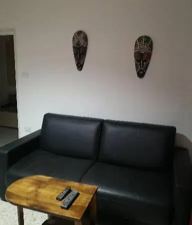 דירה Tiz's House